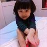 网警通报盲人女孩被撞事件：系摆拍